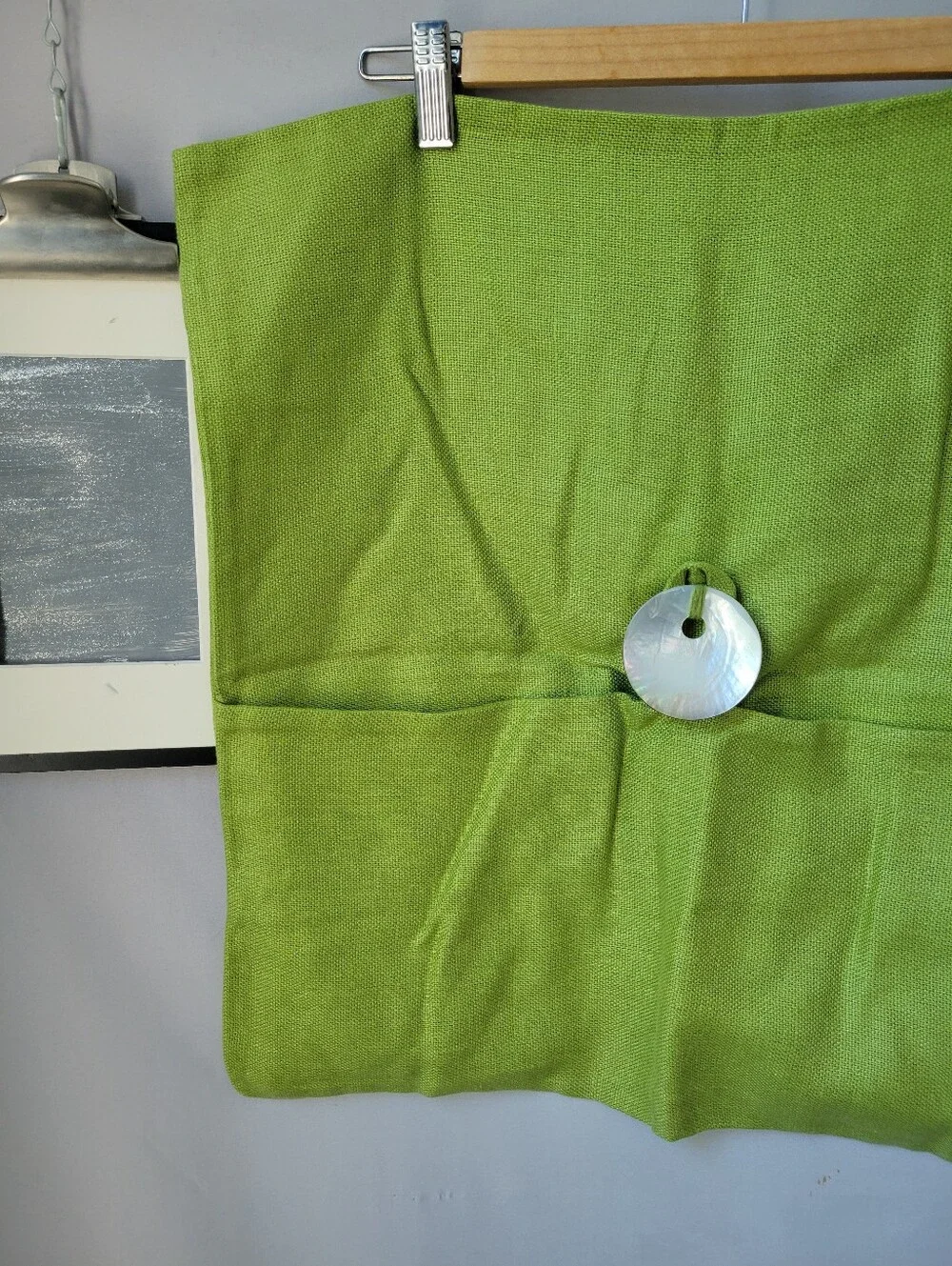 Pottery Barn Solid Linen Big Pearl Shell Button Throw Pillow Cover Green 20 x 20